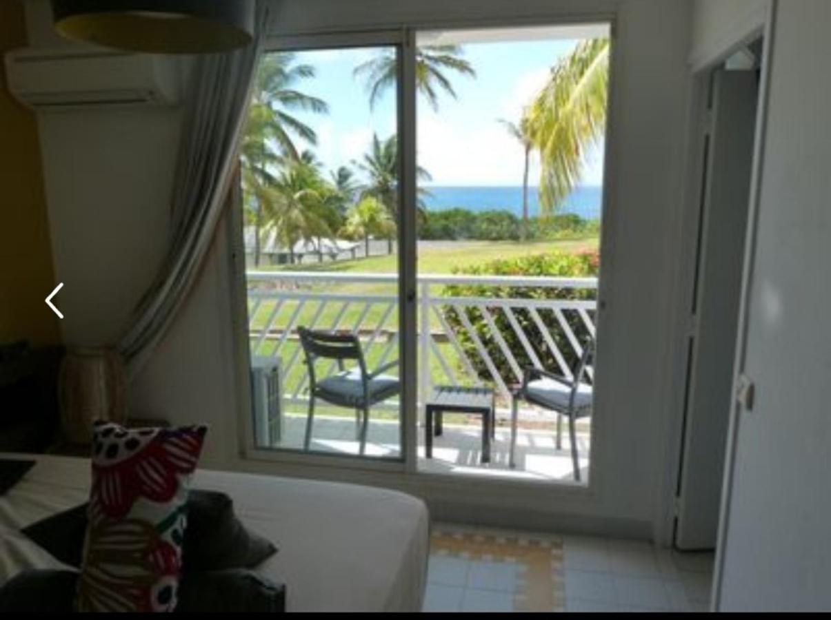 Studio Vue Mer Piscine Plage Kaz Punch Manganao Chez Julie Saint-Francois  Exteriör bild